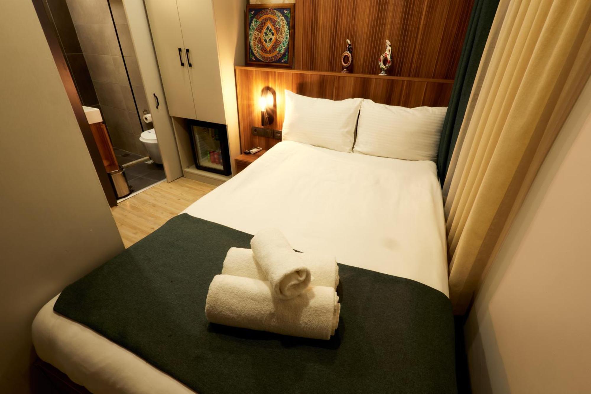 Le Port Karakoey Hotel Istanbul Exterior photo