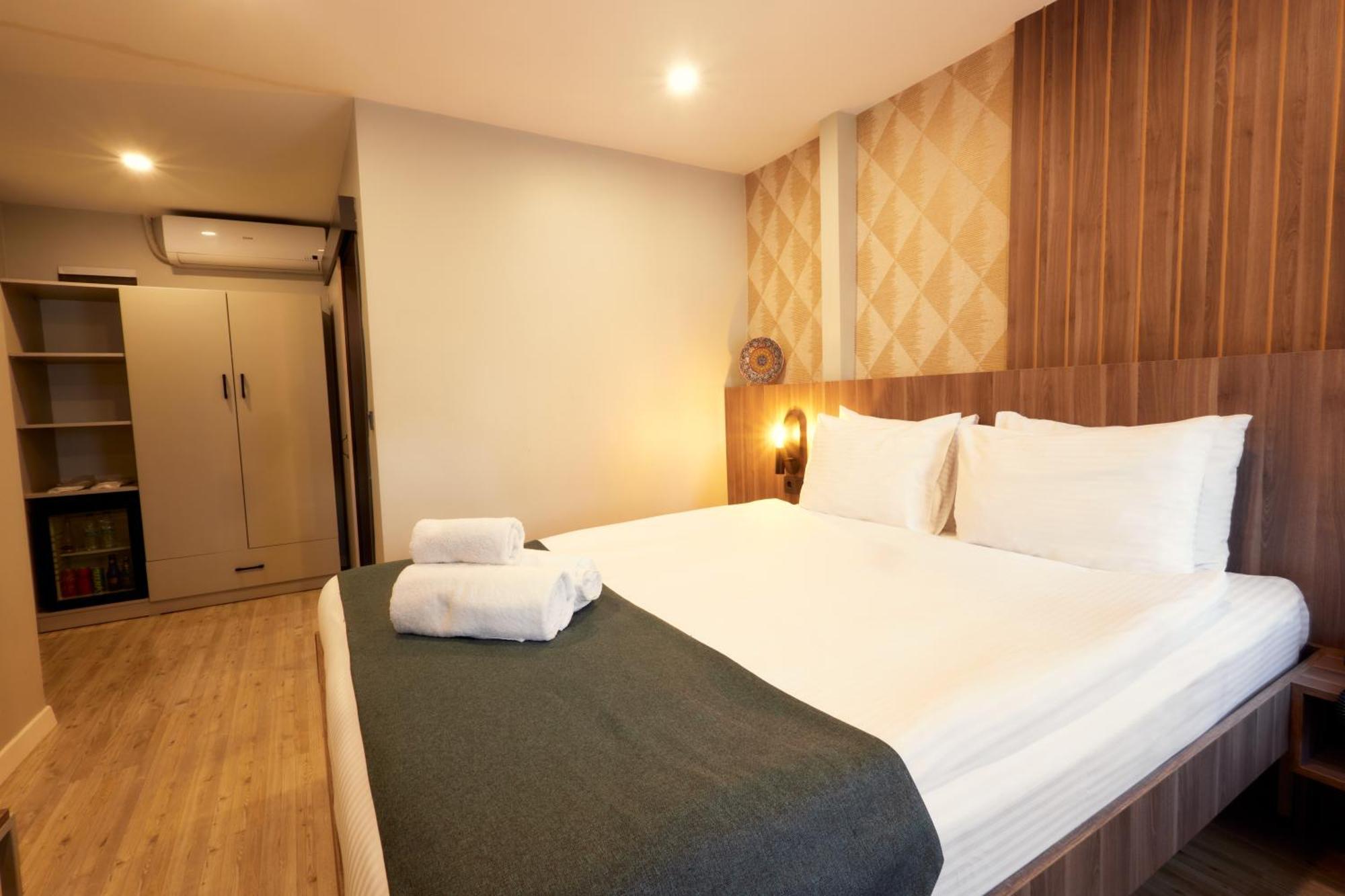 Le Port Karakoey Hotel Istanbul Exterior photo