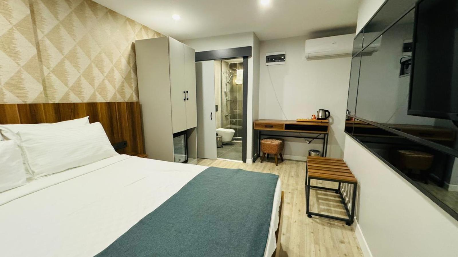 Le Port Karakoey Hotel Istanbul Exterior photo